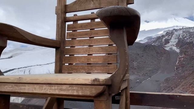 Из Кисловодска на Эльбрус. Где остановится с кайфом?