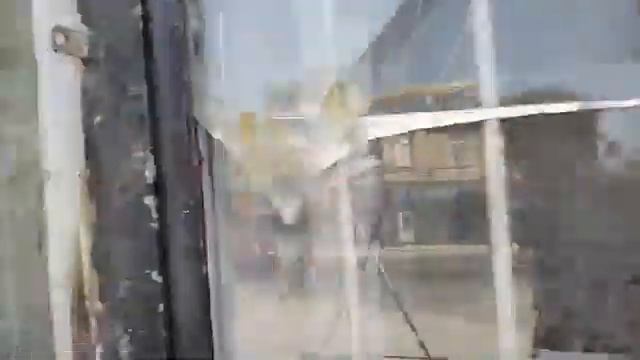 Княжевци протестират срещу лош ремонт на Покритата спирка