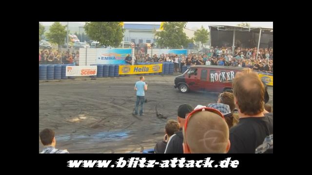 16. Opeltreffen Oschersleben 2011 - Burnout Chevy Van (Chevrolet)