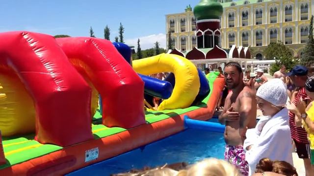 WOW Kremlin Palace - WOW WIPE OUT 2013