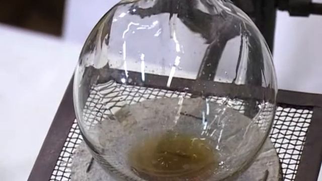 Органическая химия. Получение этилена и его горение