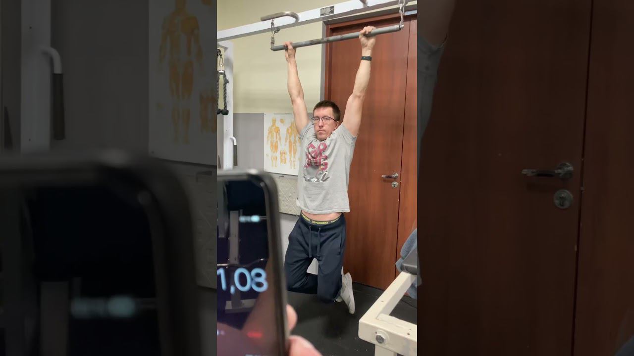 Hold on. Wrist challenge in the #gym