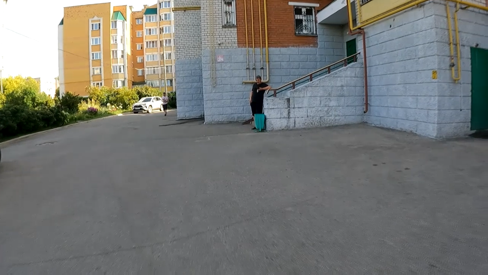 События августа в 2-х видео часть 1: видеорегистраторы ретро люди в черном и др. г.Чебоксары