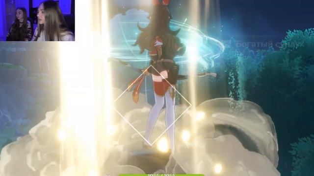 Заставила сестру играть в геншин | Genshin Impact