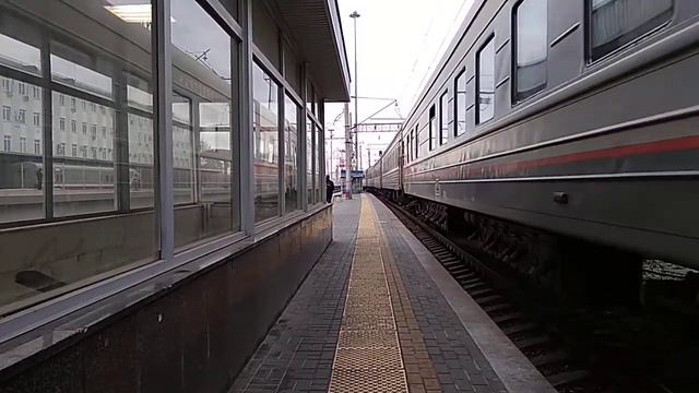 ЭП1 - 361 с пассажирским поездом №346 Адлер - Нижневартовск