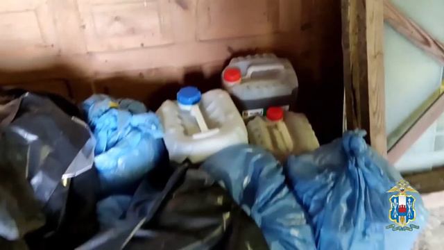 В Ростовской области полицейские обнаружили в подпольной нарколаборатории около 37 кг «синтетики»