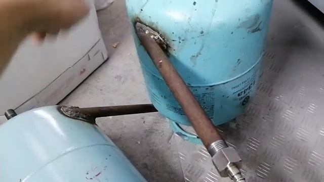 масло и влага прет из компрессора? есть способ устранить самому (Влагоотделитель) #лайфхак #прикол