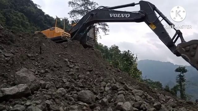 volvo excavator 220