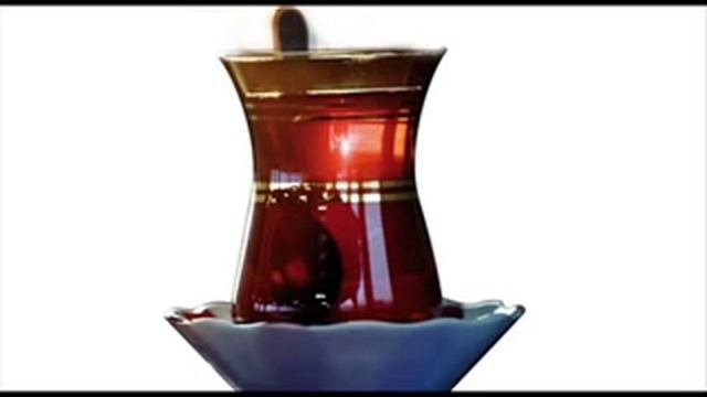 armudu stəkanda çay