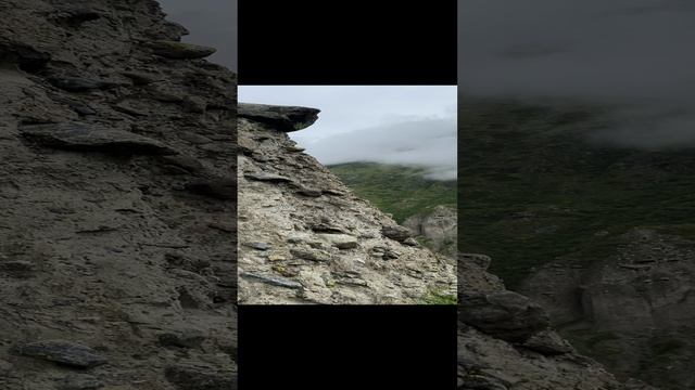 Каменные Грибы Алтая. Долина Чулышман.