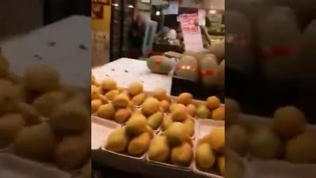 Гонконг - фрукты