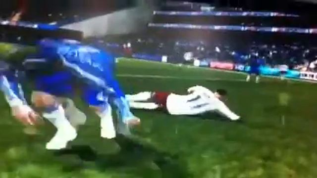FIFA LOLS #3 David Luiz rekts Gabriel Agbonlahor