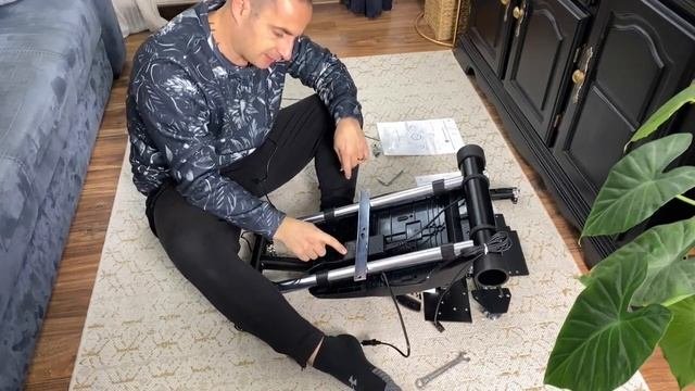 Wheel Stand Pro Deluxe V2 + Logitech G29