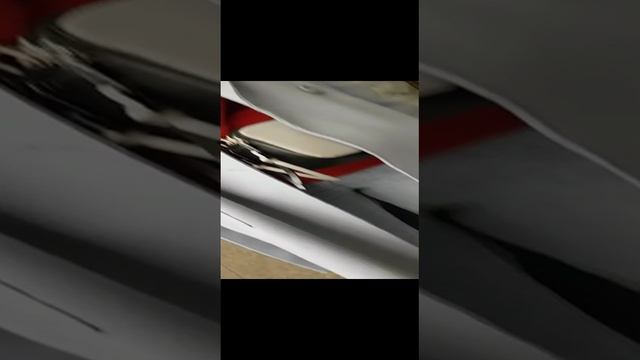 Русские жены цыган на заработках в метро. Ставит маячок