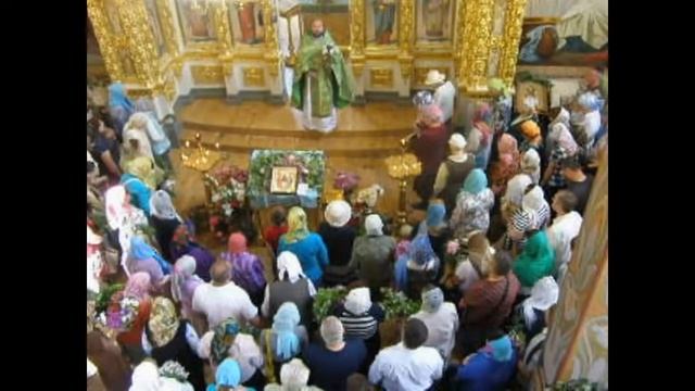 День Святой Троицы в храме свт.  Вениамина в Симферополе 04.06.2017