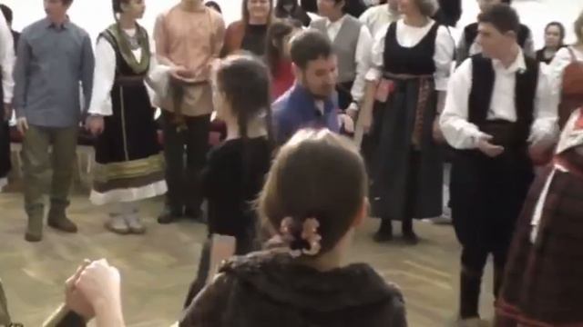Русская традиционная игра-хоровод «Метелица"
