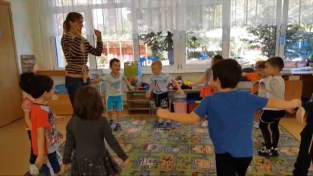 Консультация для родителей "Адаптация ребенка к условиям ДОУ"