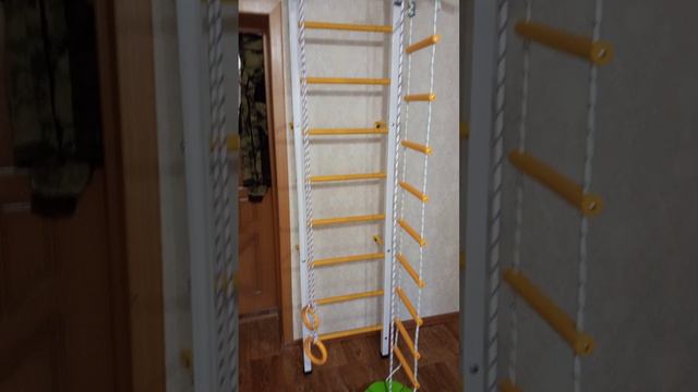 Город Ковров "Мастерок" Установка шведской стенки.