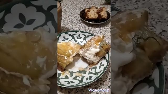 ем жареные кабачки низко калорийные всем приятного аппетита????