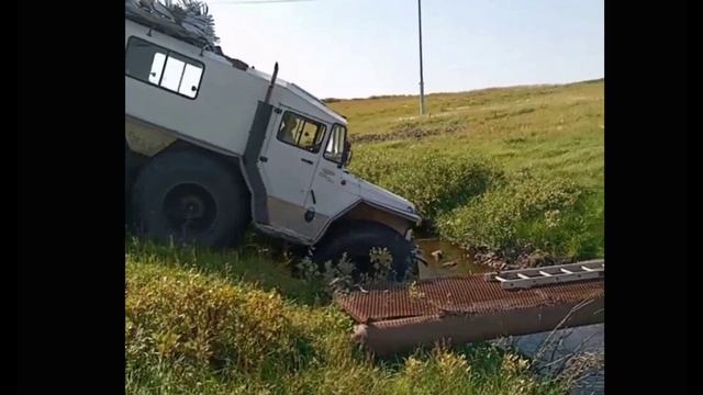 Вездеход Зырянин-112, + интернетизация всей страны.