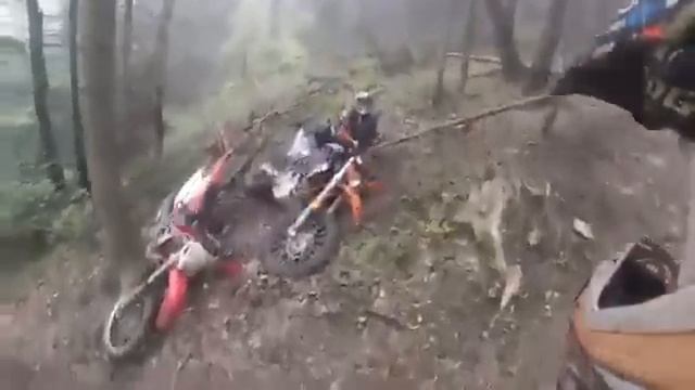 я пердоль, цо то било,  курва, sorry