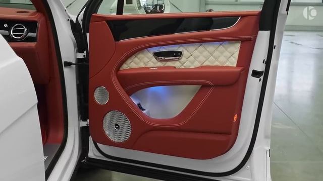 2021 Bentley Bentayga - Gorgeous Luxury SUV in detail