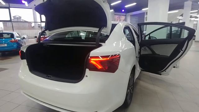 Toyota Avensis 2017 2.0 Diesel
