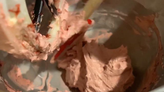 Blackberry Buttercream Recipe Tutorial
