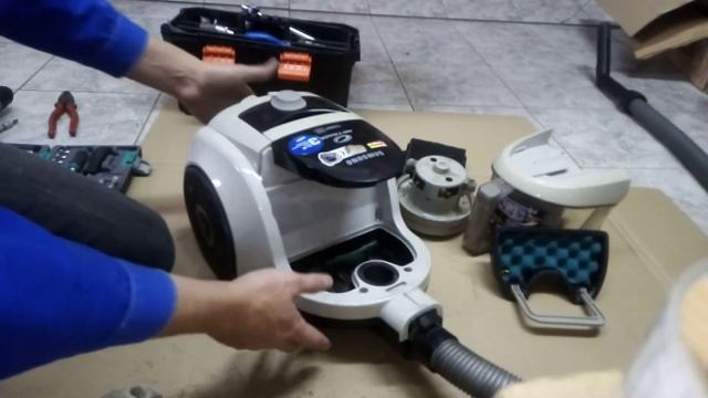 Проверка мощности  пылесоса Самсунг 1600w , включение пылесоса Samsung SC4520, часть 2я