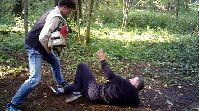 Удар в кувырке