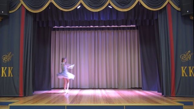 Костюченко Надежда - "Месяц май"