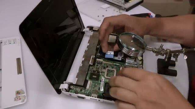 ASUS Eee PC 1005 HA dissasembly cleaning demontaż - czyszczenie