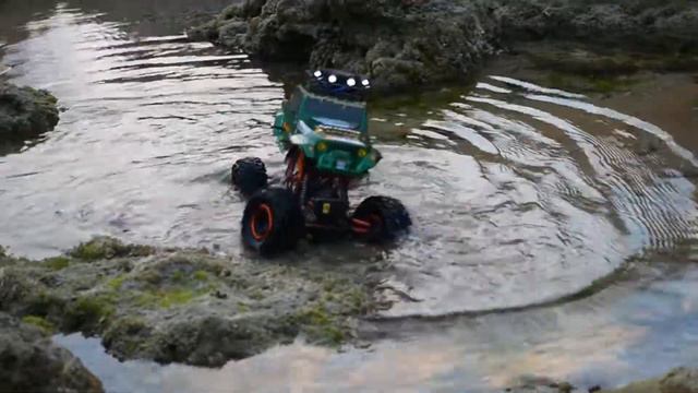 RC 4X4 Rock Crawler HSP Pangolin water Cliff crawl pt 2