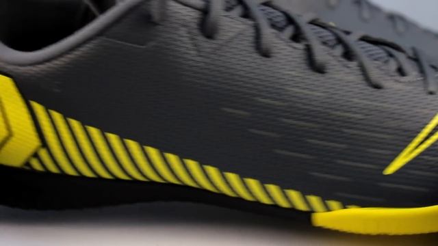 Обзор Nike Vapor 12 и Superfly 7. Нужен ли носок на бутсах?