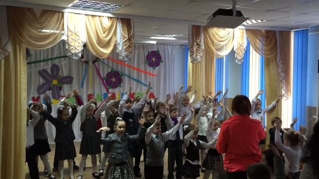 Песня "Маленькая страна", Хор 1-е классы ЗОШ 176 Харьков 2016