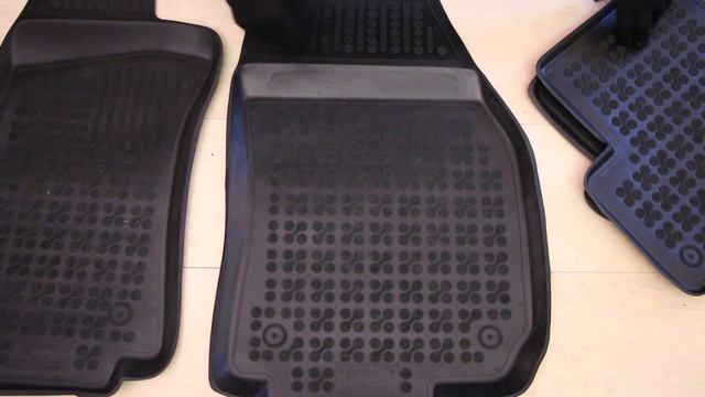 Rezaw Plast - резиновые коврики в салон автомобиля 3D Резав Пласт (Польша)