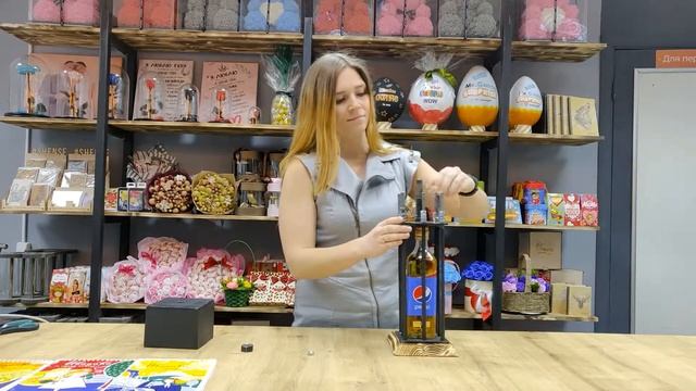 Бутылка в клетке (оригинальный подарок)