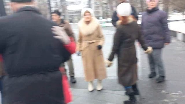 Ukraine,Харьков,танцы, "Саныч! С днём рождения!"?