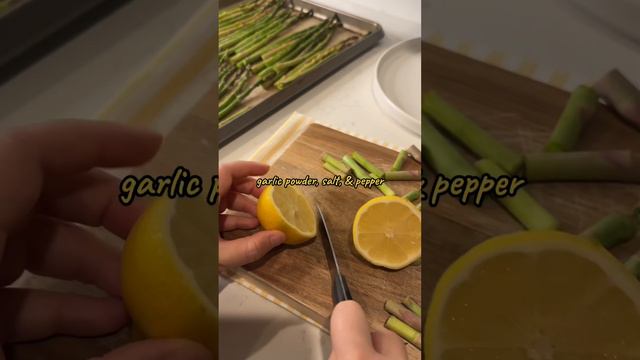 Roasted Asparagus With Parmesan Cheese #vegetarian #recipe #weightloss #diet #healthy #comfortfood