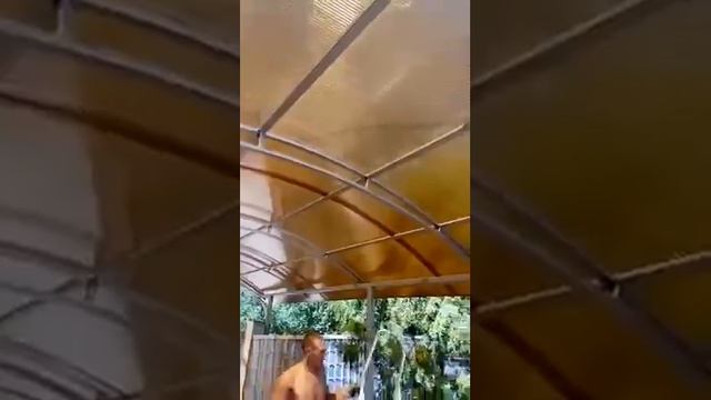 Бюджетный ( Недорогой) Навес  из поликарбоната в Саратове. СОВЕРСТРОЙ.