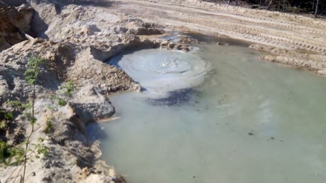 Порыв трубы 219 давление 120 атм.