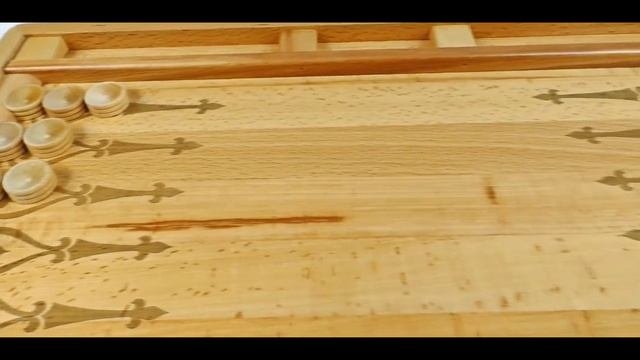 Видео обзор нард «Афина» из массива бука.