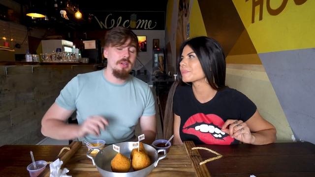 Rodizio de coxinha super crocante e mini-burger I Coxinha House - Rodizios 19 Gaba