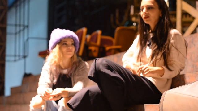 How to be a silent movie star with Teona Dolnikova.