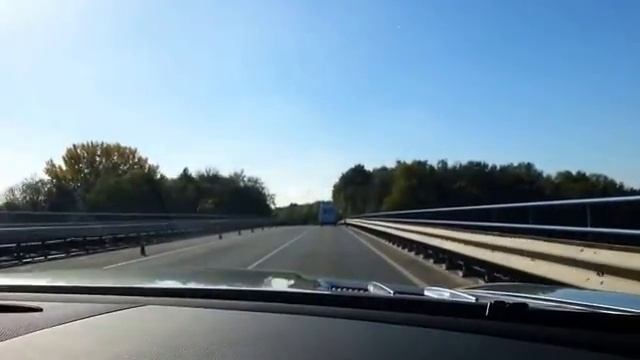 Acceleration Mercedes-Benz SLS AMG