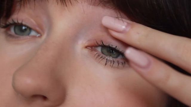 Советская тушь?! vs тушь Maybelline Rocket Volume