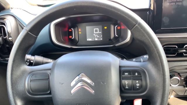 C3 x Polo Track: qual é a melhor opção no duelo entre "carros populares"