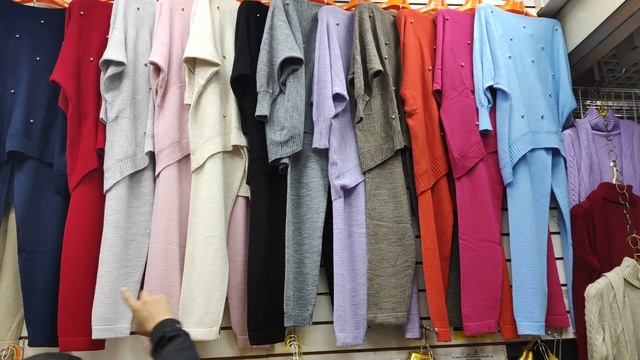 КАРДИГАНЫ . РАСПРОДАЖА АЛЬПАКИ И КОСТЮМЫ