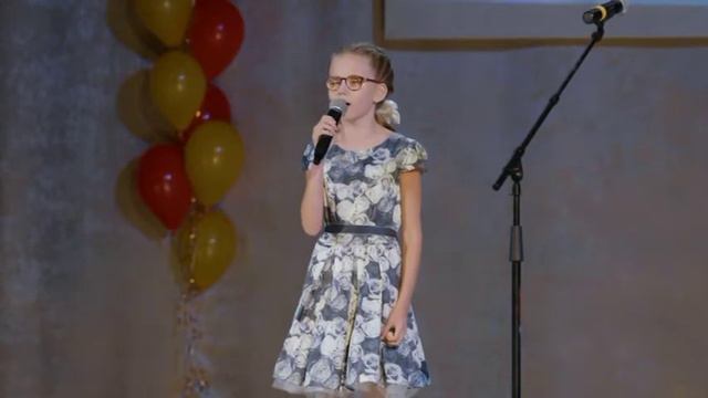 Дарья кассирова. 9 лет. "Если ты крылат"