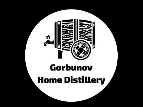 Юрий Бусарев на дегустации у Gorbunov home distillery